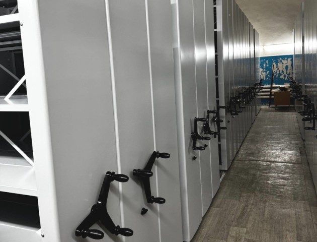 стеллажи для архива медицинских документов