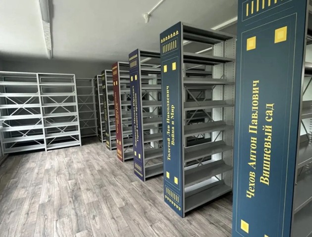Стационарные стеллажи с печатью